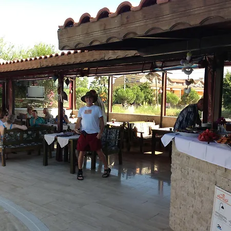 ホテル Murat Pasha Mansion (adults Only) 3*